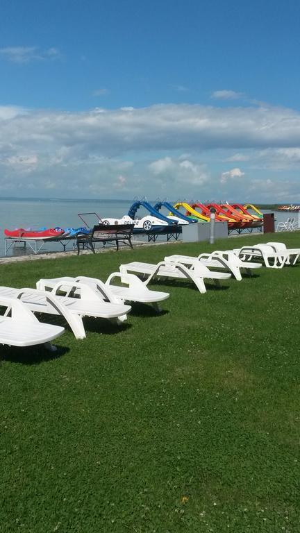 Hotel Hungaria Siófok Exteriér fotografie