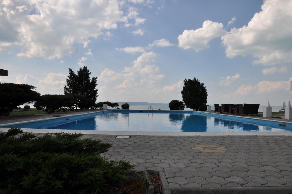 Hotel Hungaria Siófok Exteriér fotografie