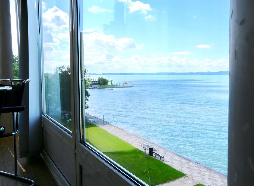 Hotel Hungaria Siófok Exteriér fotografie